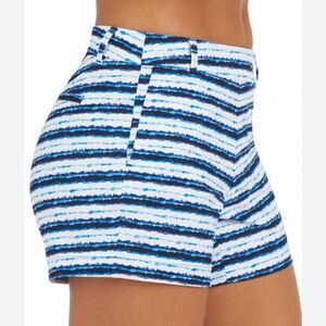Spanx sunshine shorts in blue painted stripe 4”size XL